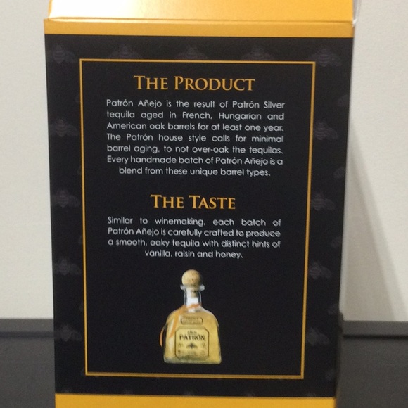 New Patron Gift Box Set - Picture 4 of 7